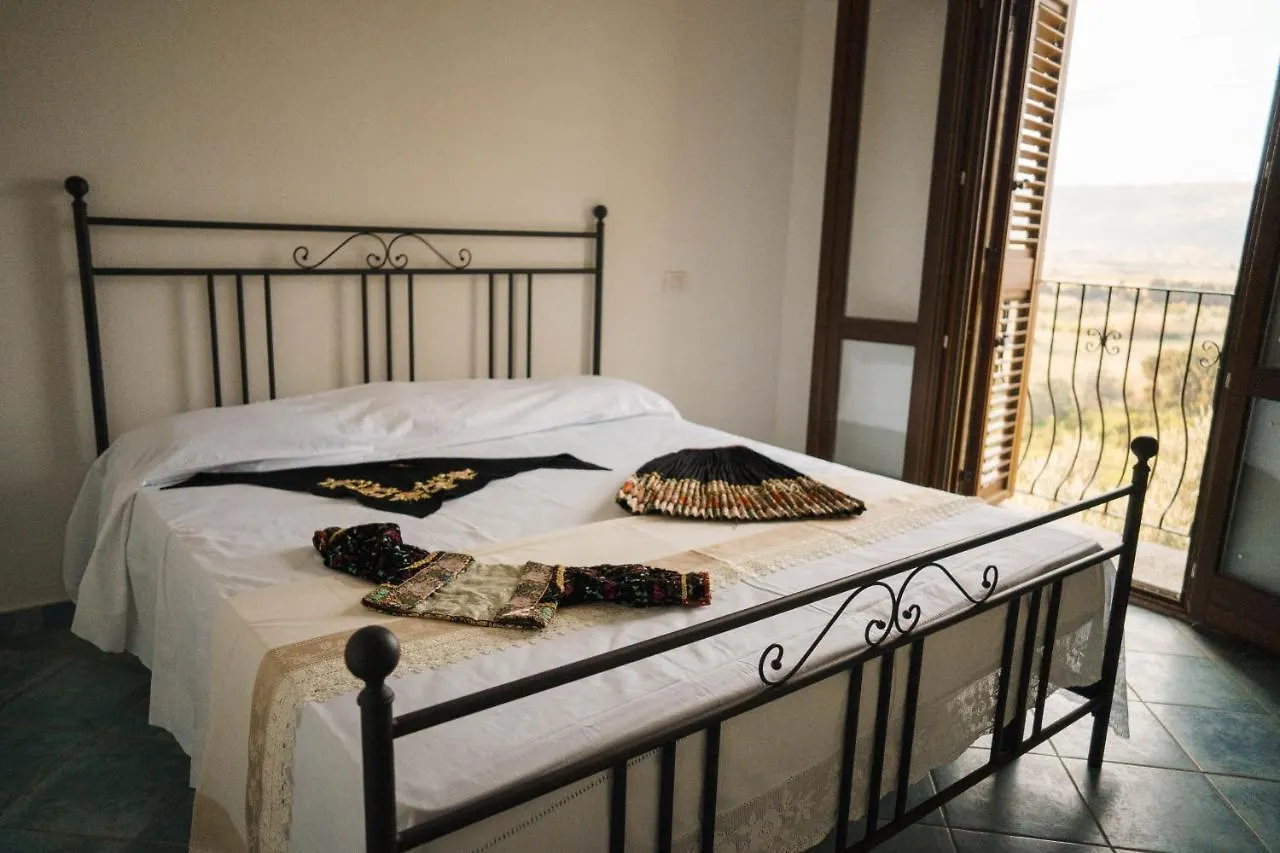 Janna Entosa-Ammentos Posada Apartment